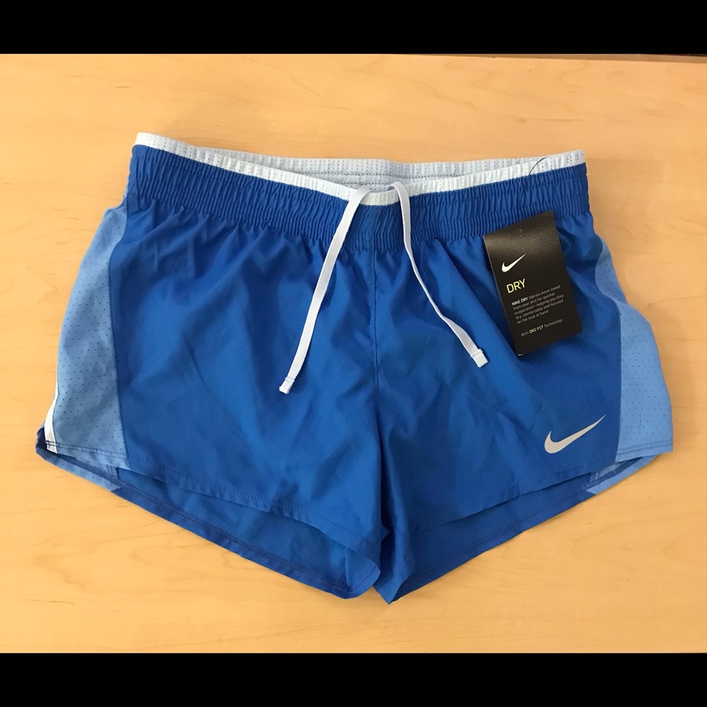 NIKE Women’s Running Shorts